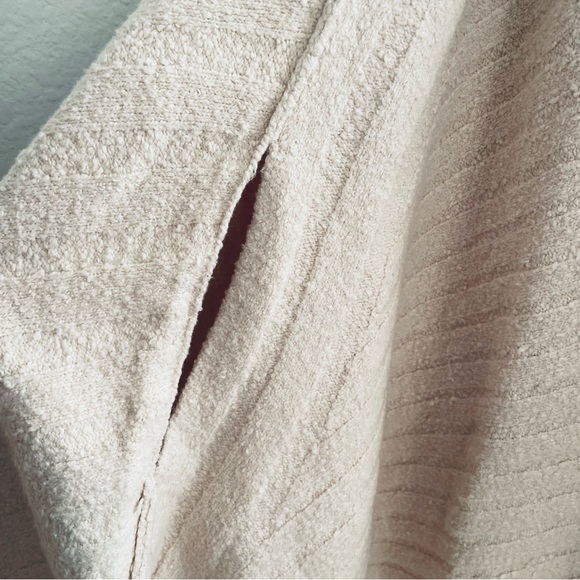 Yummy Sweater Poncho - Picture 6 of 15